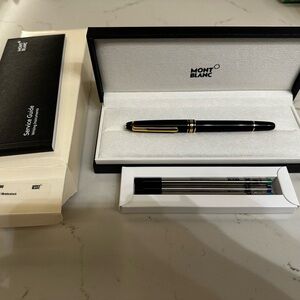 Montblanc Meisterstuck Gold-Coated Rollerball, great condition with 4 ink